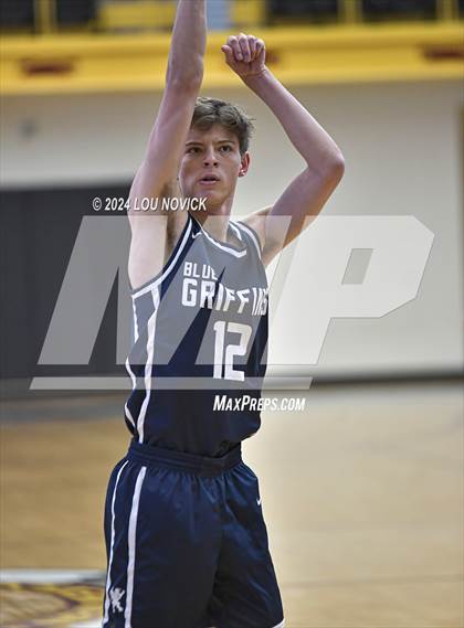 Thumbnail 1 in Santa Fe Prep vs. Moriarty (Braves Invitational at Santa Fe Indian School) photogallery.