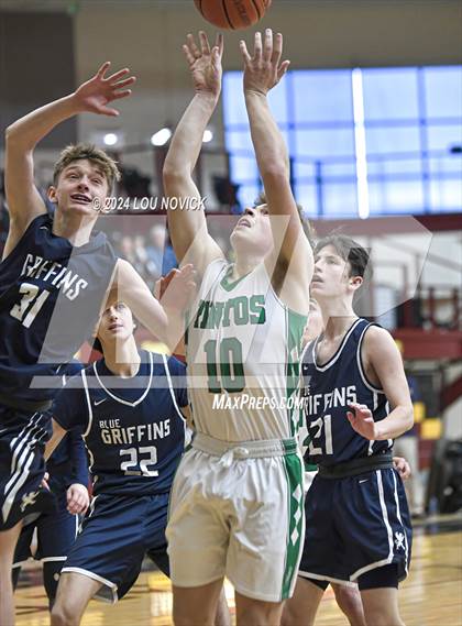 Thumbnail 3 in Santa Fe Prep vs. Moriarty (Braves Invitational at Santa Fe Indian School) photogallery.