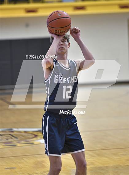 Thumbnail 2 in Santa Fe Prep vs. Moriarty (Braves Invitational at Santa Fe Indian School) photogallery.