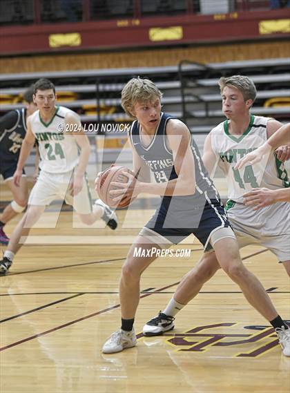 Thumbnail 2 in Santa Fe Prep vs. Moriarty (Braves Invitational at Santa Fe Indian School) photogallery.