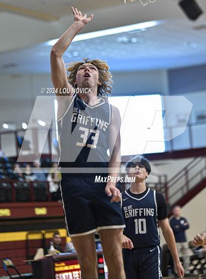 Thumbnail 1 in Santa Fe Prep vs. Moriarty (Braves Invitational at Santa Fe Indian School) photogallery.