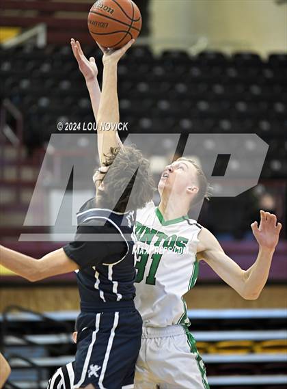Thumbnail 1 in Santa Fe Prep vs. Moriarty (Braves Invitational at Santa Fe Indian School) photogallery.