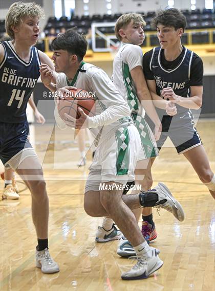 Thumbnail 2 in Santa Fe Prep vs. Moriarty (Braves Invitational at Santa Fe Indian School) photogallery.