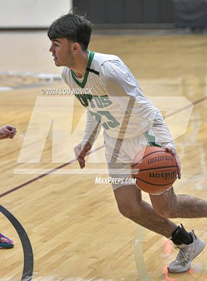 Thumbnail 3 in Santa Fe Prep vs. Moriarty (Braves Invitational at Santa Fe Indian School) photogallery.