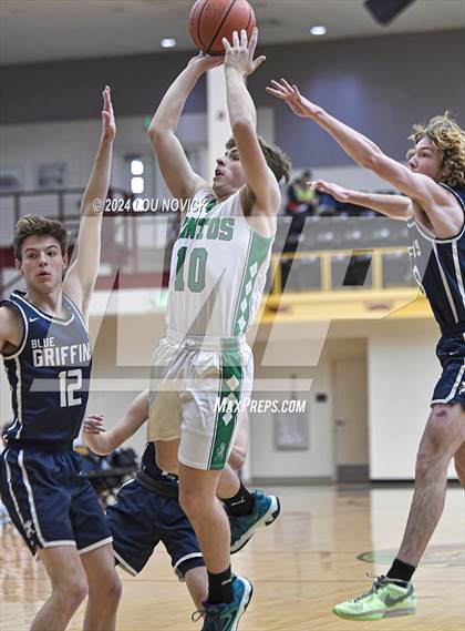 Thumbnail 3 in Santa Fe Prep vs. Moriarty (Braves Invitational at Santa Fe Indian School) photogallery.