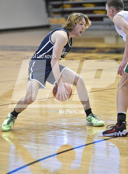 Thumbnail 3 in Santa Fe Prep vs. Moriarty (Braves Invitational at Santa Fe Indian School) photogallery.