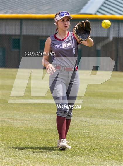 Thumbnail 2 in Harnett Central @ South Johnston (NCHSAA 3A Round 4) photogallery.