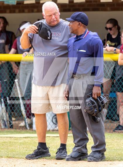 Thumbnail 1 in Harnett Central @ South Johnston (NCHSAA 3A Round 4) photogallery.