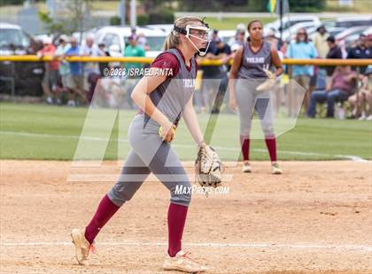 Thumbnail 3 in Harnett Central @ South Johnston (NCHSAA 3A Round 4) photogallery.