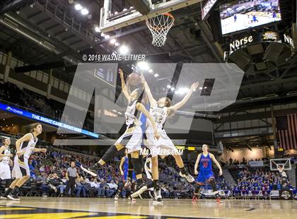 Thumbnail 3 in Mercer Co. vs Murray (KHSAA Sweet Sixteen® Tournament)  photogallery.