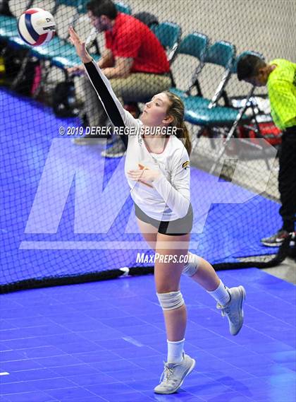 Thumbnail 2 in D'Evelyn vs Coronado (CHSAA 4A Pool Play) photogallery.