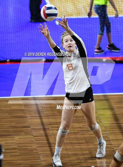Thumbnail 3 in D'Evelyn vs Coronado (CHSAA 4A Pool Play) photogallery.