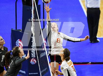 Thumbnail 1 in D'Evelyn vs Coronado (CHSAA 4A Pool Play) photogallery.