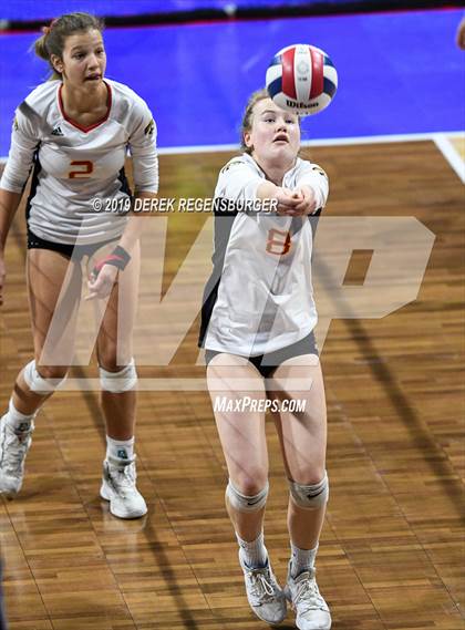 Thumbnail 1 in D'Evelyn vs Coronado (CHSAA 4A Pool Play) photogallery.