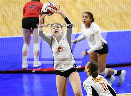 Thumbnail 3 in D'Evelyn vs Coronado (CHSAA 4A Pool Play) photogallery.