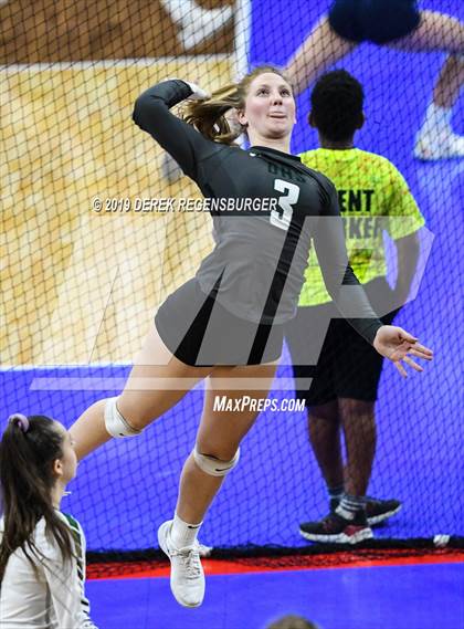 Thumbnail 1 in D'Evelyn vs Coronado (CHSAA 4A Pool Play) photogallery.
