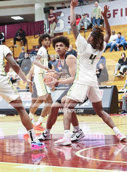 Thumbnail 3 in Grayson @ Perry (Spalding Hoophall Classic) photogallery.