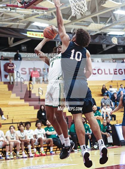 Thumbnail 2 in Grayson @ Perry (Spalding Hoophall Classic) photogallery.