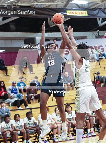 Thumbnail 2 in Grayson @ Perry (Spalding Hoophall Classic) photogallery.