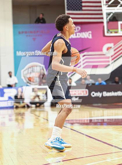 Thumbnail 1 in Grayson @ Perry (Spalding Hoophall Classic) photogallery.