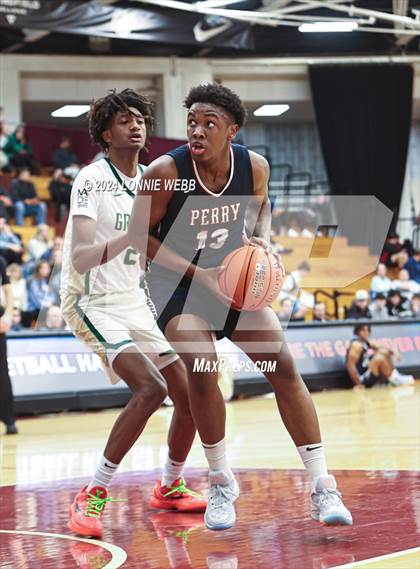 Thumbnail 3 in Grayson @ Perry (Spalding Hoophall Classic) photogallery.