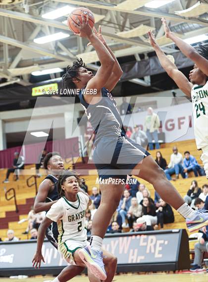 Thumbnail 3 in Grayson @ Perry (Spalding Hoophall Classic) photogallery.