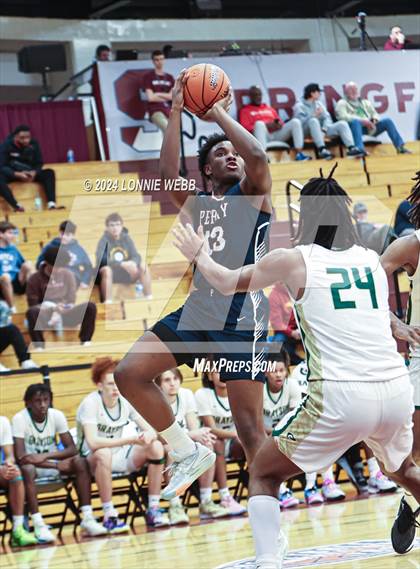 Thumbnail 3 in Grayson @ Perry (Spalding Hoophall Classic) photogallery.