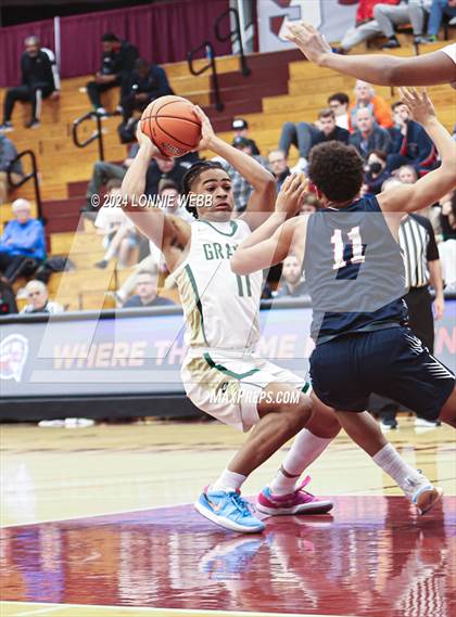 Thumbnail 1 in Grayson @ Perry (Spalding Hoophall Classic) photogallery.
