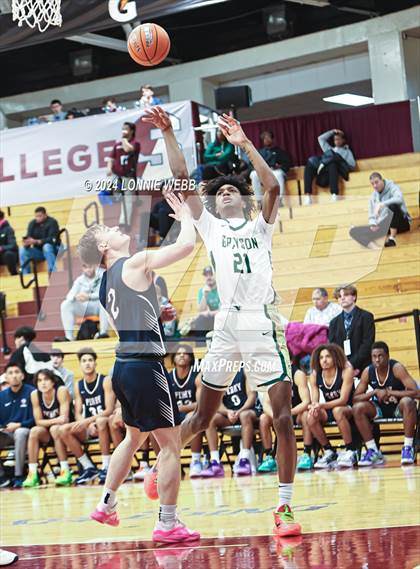 Thumbnail 3 in Grayson @ Perry (Spalding Hoophall Classic) photogallery.