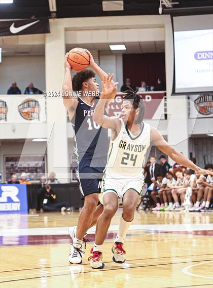 Thumbnail 3 in Grayson @ Perry (Spalding Hoophall Classic) photogallery.