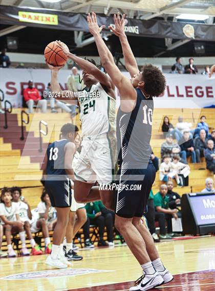 Thumbnail 1 in Grayson @ Perry (Spalding Hoophall Classic) photogallery.
