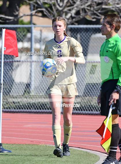 Thumbnail 1 in Salinas vs. Sacred Heart Prep (CIF CCS D4 Final) photogallery.