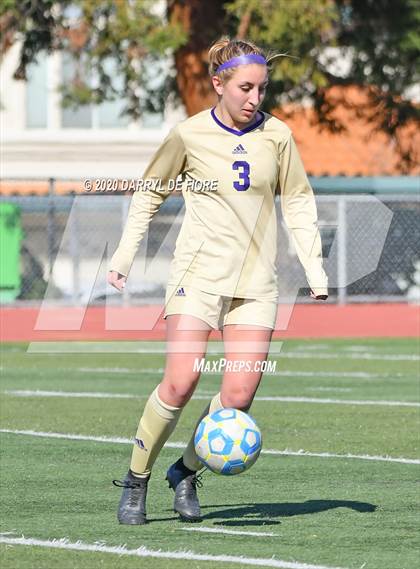 Thumbnail 1 in Salinas vs. Sacred Heart Prep (CIF CCS D4 Final) photogallery.