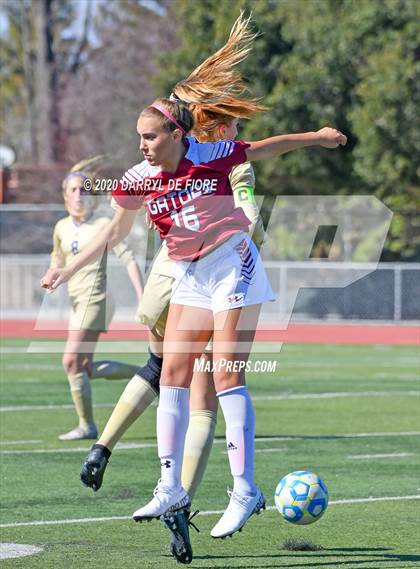 Thumbnail 1 in Salinas vs. Sacred Heart Prep (CIF CCS D4 Final) photogallery.