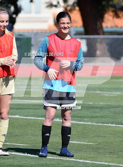 Thumbnail 2 in Salinas vs. Sacred Heart Prep (CIF CCS D4 Final) photogallery.