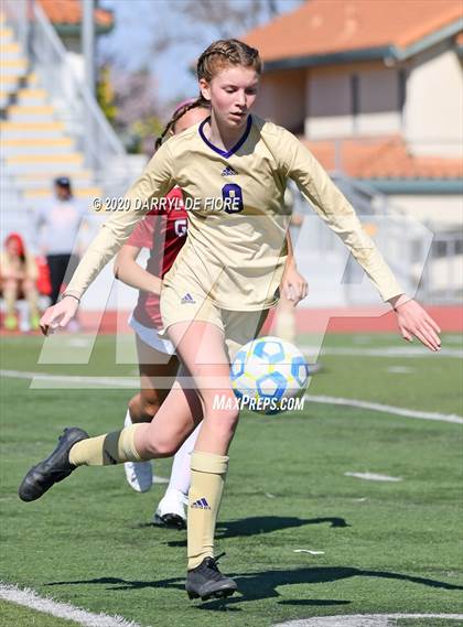 Thumbnail 1 in Salinas vs. Sacred Heart Prep (CIF CCS D4 Final) photogallery.