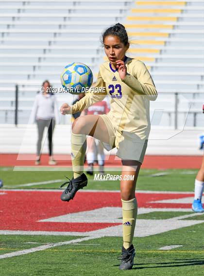 Thumbnail 1 in Salinas vs. Sacred Heart Prep (CIF CCS D4 Final) photogallery.