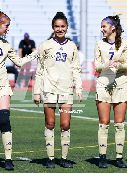 Thumbnail 1 in Salinas vs. Sacred Heart Prep (CIF CCS D4 Final) photogallery.