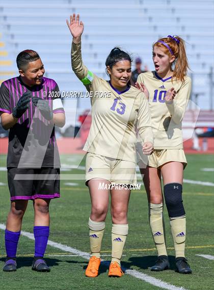 Thumbnail 3 in Salinas vs. Sacred Heart Prep (CIF CCS D4 Final) photogallery.