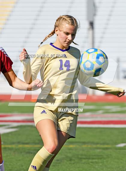 Thumbnail 3 in Salinas vs. Sacred Heart Prep (CIF CCS D4 Final) photogallery.