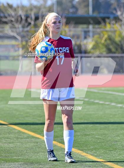 Thumbnail 3 in Salinas vs. Sacred Heart Prep (CIF CCS D4 Final) photogallery.