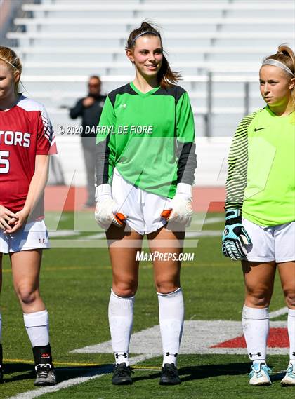 Thumbnail 3 in Salinas vs. Sacred Heart Prep (CIF CCS D4 Final) photogallery.