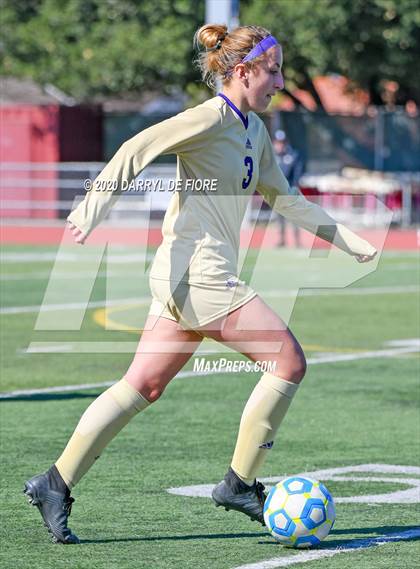 Thumbnail 2 in Salinas vs. Sacred Heart Prep (CIF CCS D4 Final) photogallery.