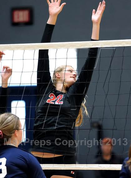 Thumbnail 2 in Redwood vs. Nevada Union (Nor Cal Classic) photogallery.