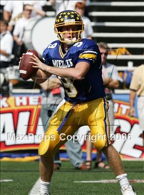 Thumbnail 2 in Byrnes (SC) vs. Archbishop Moeller (Ohio vs USA Challenge) photogallery.