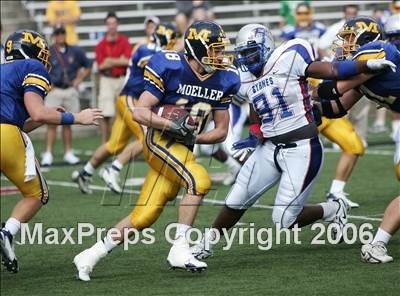 Thumbnail 3 in Byrnes (SC) vs. Archbishop Moeller (Ohio vs USA Challenge) photogallery.