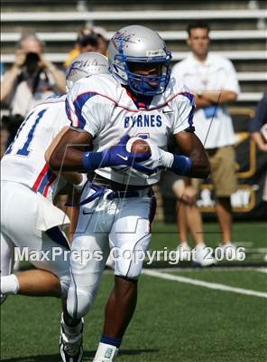 Thumbnail 1 in Byrnes (SC) vs. Archbishop Moeller (Ohio vs USA Challenge) photogallery.