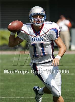 Thumbnail 3 in Byrnes (SC) vs. Archbishop Moeller (Ohio vs USA Challenge) photogallery.