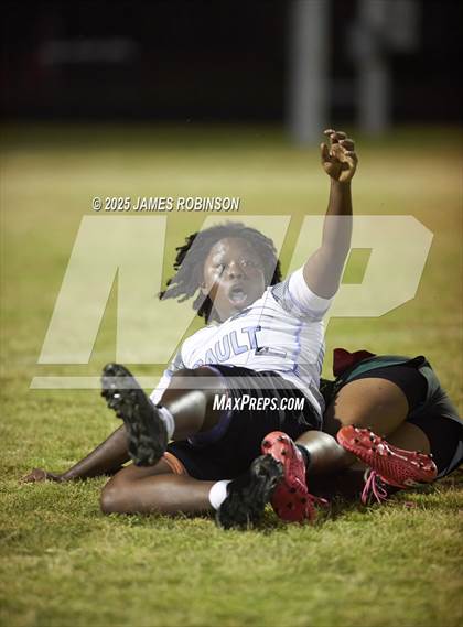 Thumbnail 1 in ED White vs Ribault (Gateway Conference) photogallery.