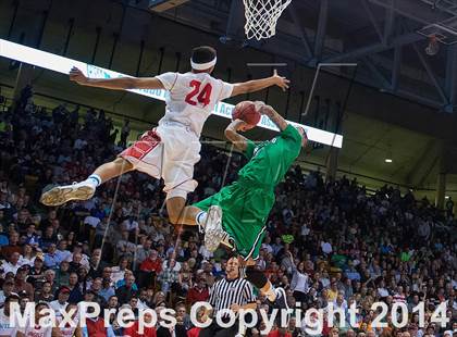 Thumbnail 2 in Overland vs. Denver East (CHSAA 5A Semifinal) photogallery.